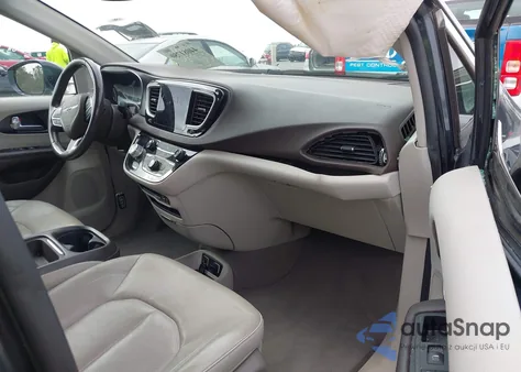2020 Chrysler Pacifica Touring L z USA, uszkodzony, nr VIN 2C4RC1BGXLR121305